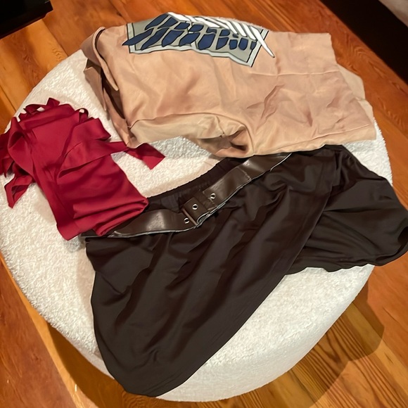 Mikasa costume AOT 3 pieces - Picture 2 of 3